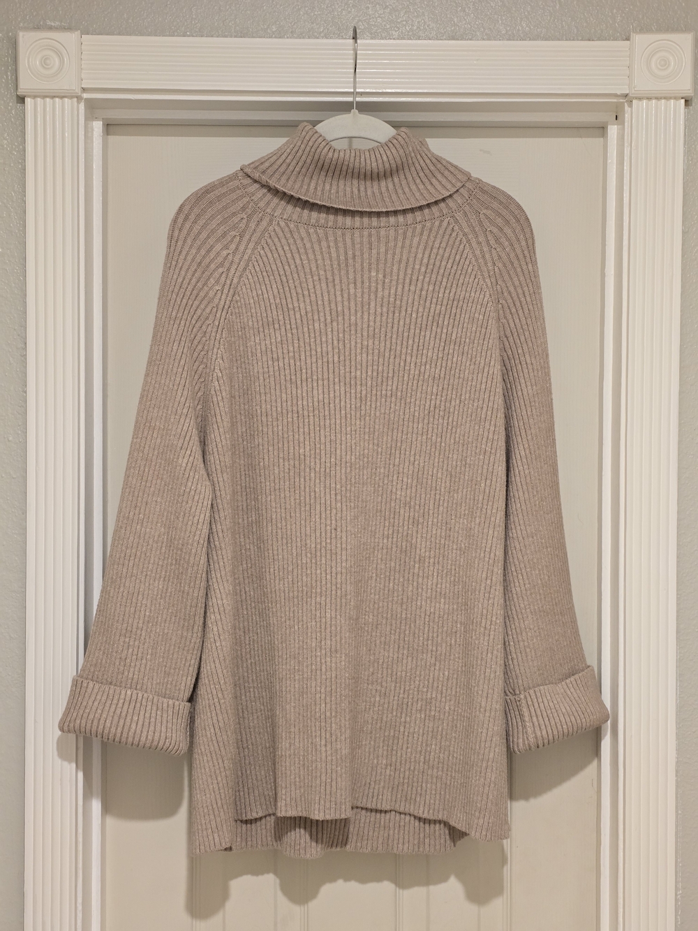 Cozy Ribbed Turtleneck Sweater - Beige Taupe